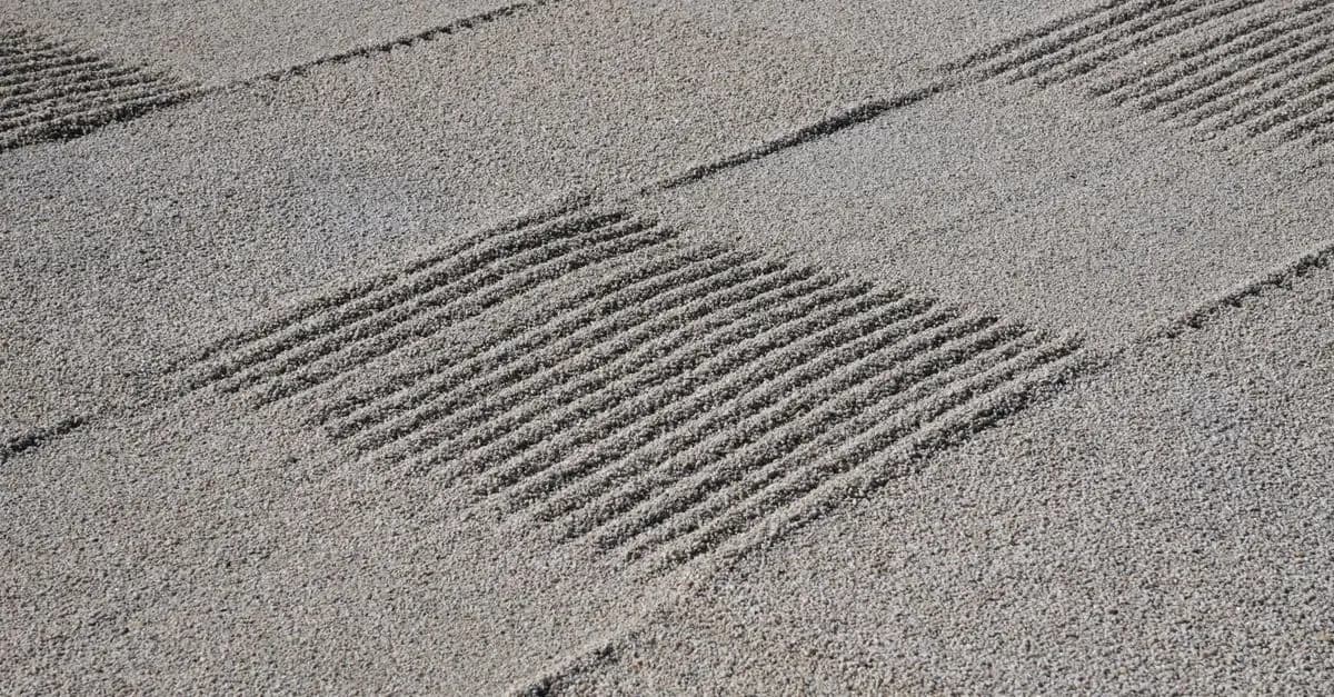 Créer un jardin zen : Conseils et idées d'aménagement